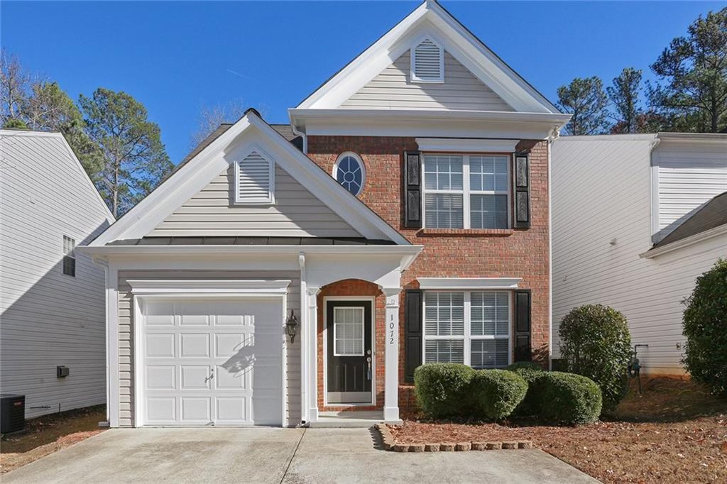 Property main image